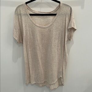 GAP Women's Beige T-Shirt